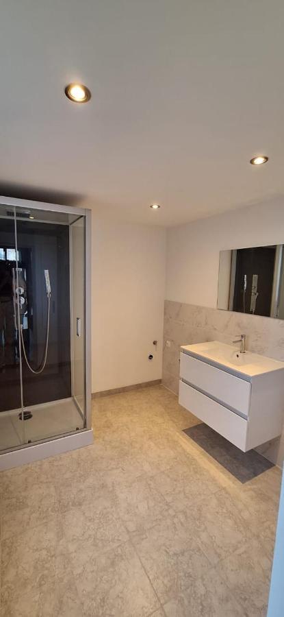 The 16Th Century 2Br Apartment In The City Center Antwerp Luaran gambar